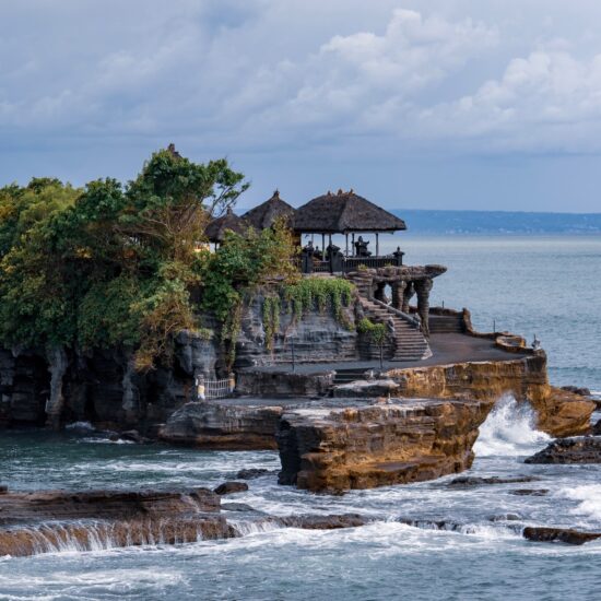 bali tanah lot